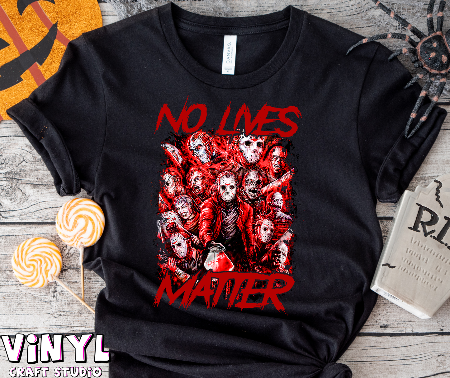 812.) No lives Matter Red