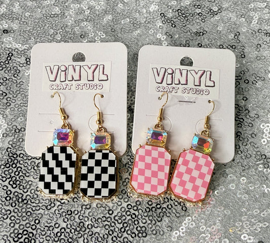 Checkered Glam (Hooks)